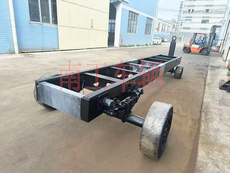 10吨牵引骨架式九州网页版登录入口-九州（中国） 全挂拖车底盘