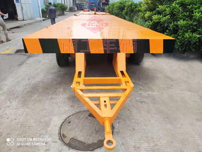 30吨重型九州网页版登录入口-九州（中国）带四个转盘1I.jpg