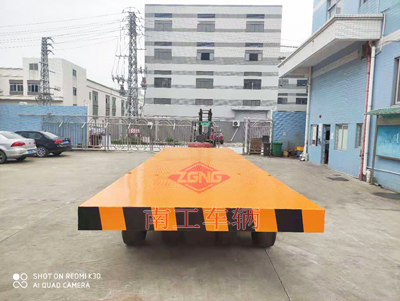 30吨重型九州网页版登录入口-九州（中国）带四个转盘2I.jpg