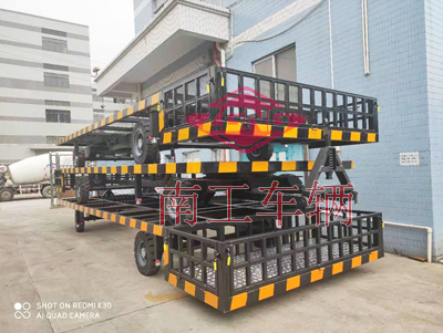 8吨无动力牵引骨架九州网页版登录入口-九州（中国）带护栏5I.jpg