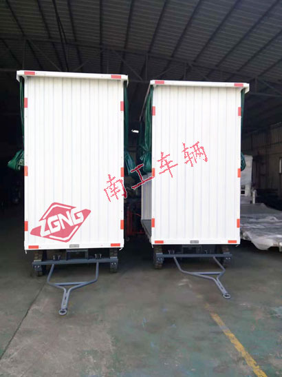 白色雨篷九州网页版登录入口-九州（中国）3I.jpg