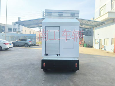 2吨电动九州网页版登录入口-九州（中国） 飞翼箱式工具拖车I.jpg