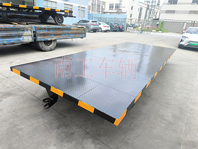 5吨全挂式九州网页版登录入口-九州（中国） 移动拖车底盘3I.jpg