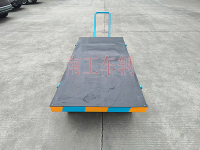 3吨小型九州网页版登录入口-九州（中国） 带橡胶垫工具车3I.jpg