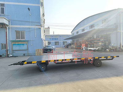 8吨牵引九州网页版登录入口-九州（中国） 工业用工具拖车无动力4I.jpg